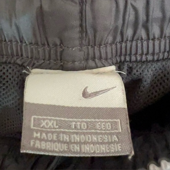 Nike Mens Mesh Lined Cargo Swim Trunks Shorts XXL - Picture 4 of 6